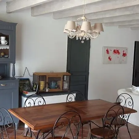 Les Ruettes Guest house